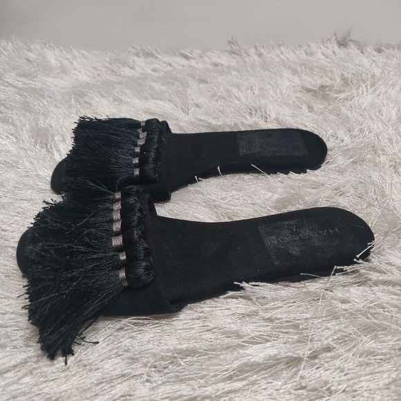 Halston heritage sz 5.5 fringe sandals - Picture 2 of 3